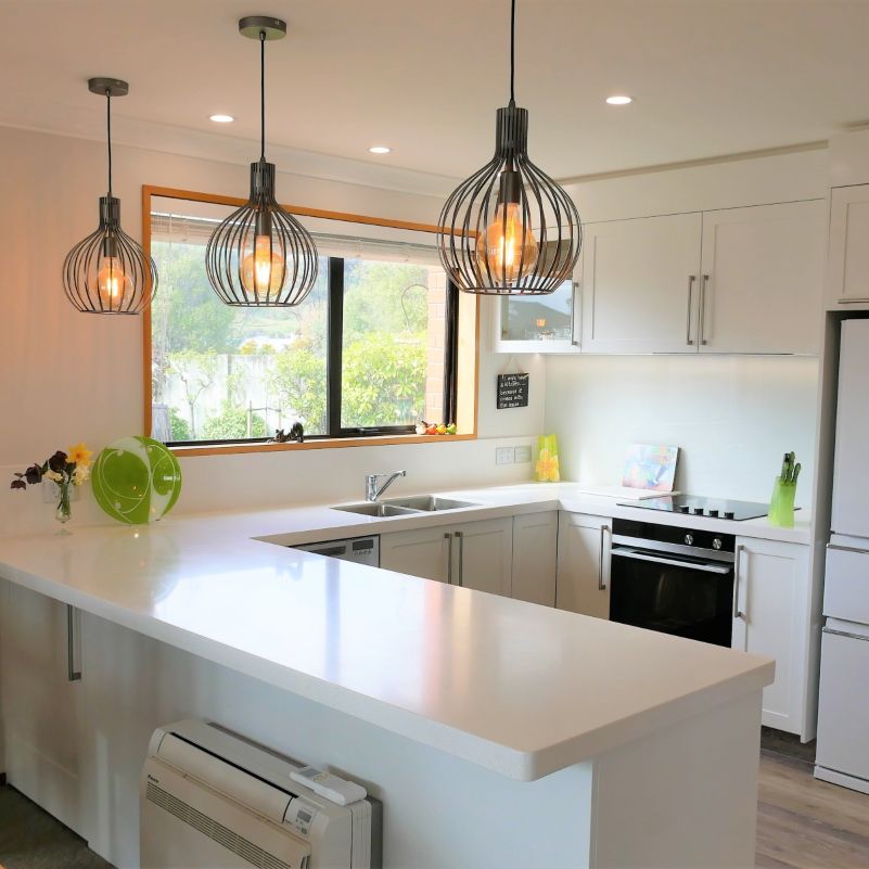 Cottage - Kitchen